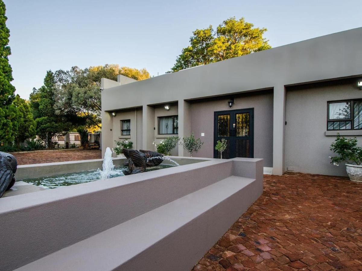 Three Olives Guesthouse Centurion Exteriér fotografie